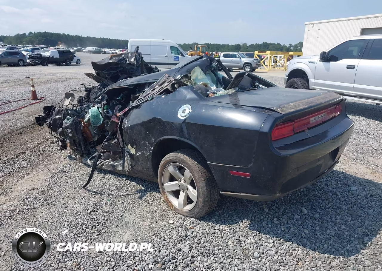 2014 Dodge Challenger Sxt Plus VIN:2C3CDYAG0EH205224 - 3