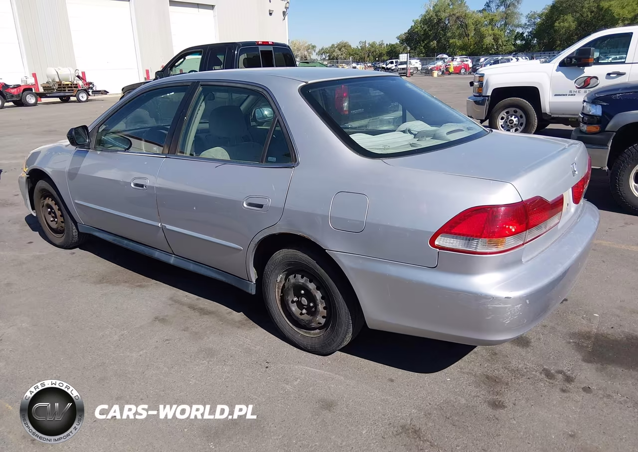 2001 Honda Accord Value Package VIN:1HGCF866X1A103025 - 3