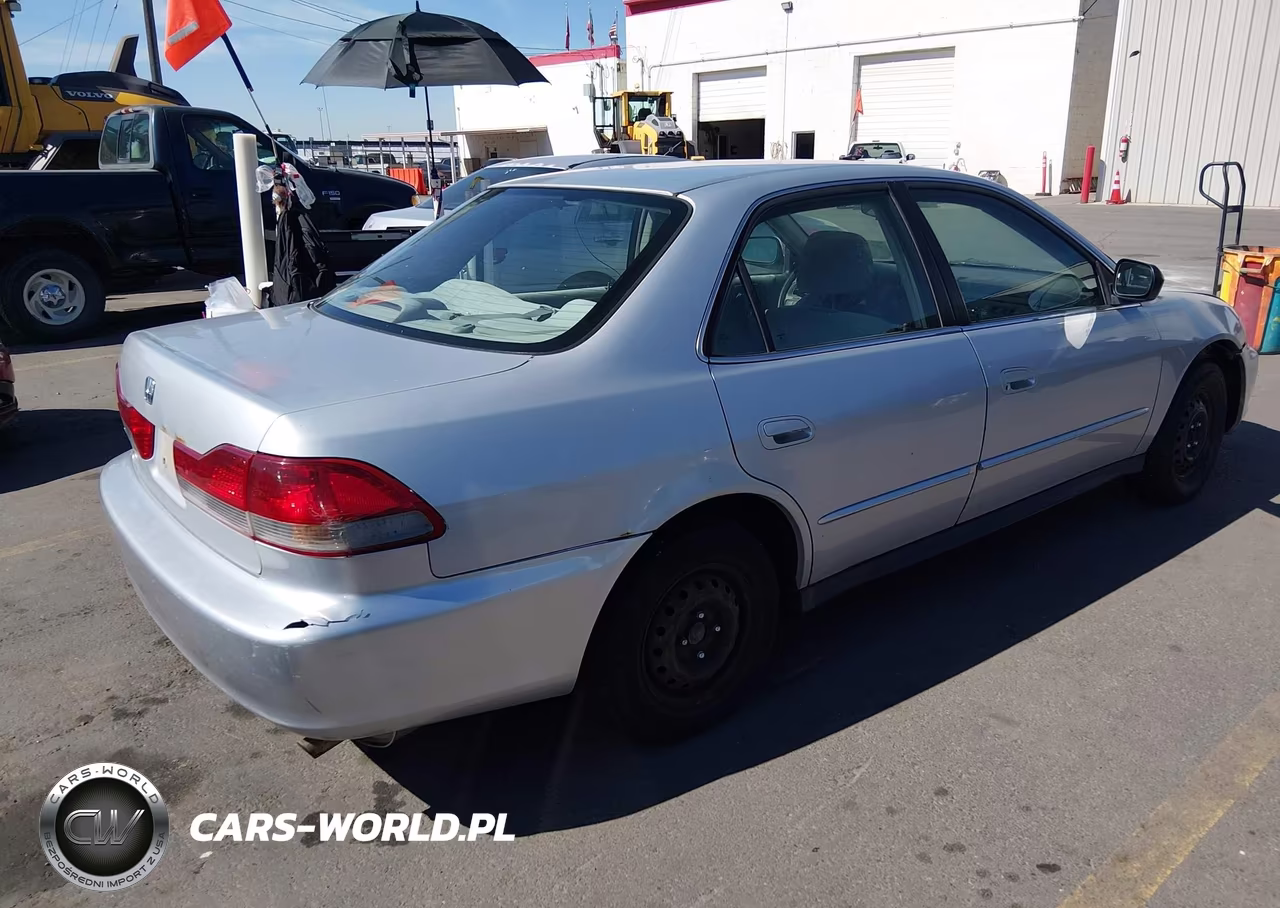 2001 Honda Accord Value Package VIN:1HGCF866X1A103025 - 4