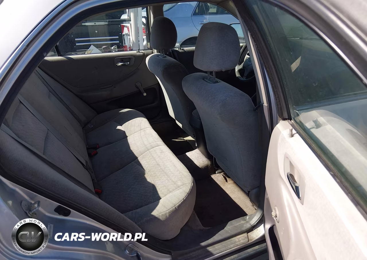 2001 Honda Accord Value Package VIN:1HGCF866X1A103025 - 8