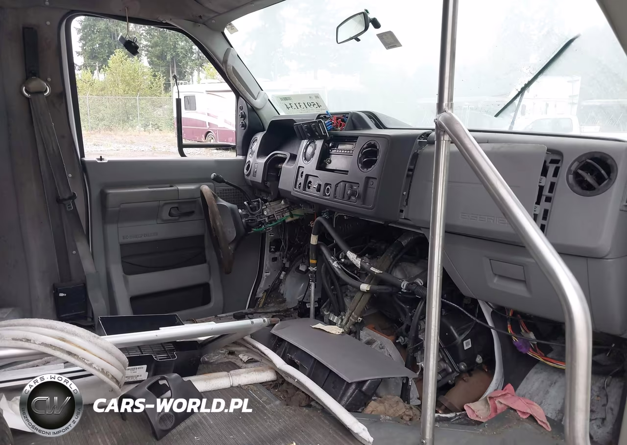 2011 Ford E-350 Cutaway VIN:1FDEE3FS3BDA14872 - 6