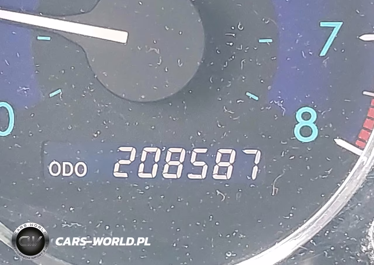2010 Toyota Sienna Le VIN:5TDKK4CCXAS325768 - 16
