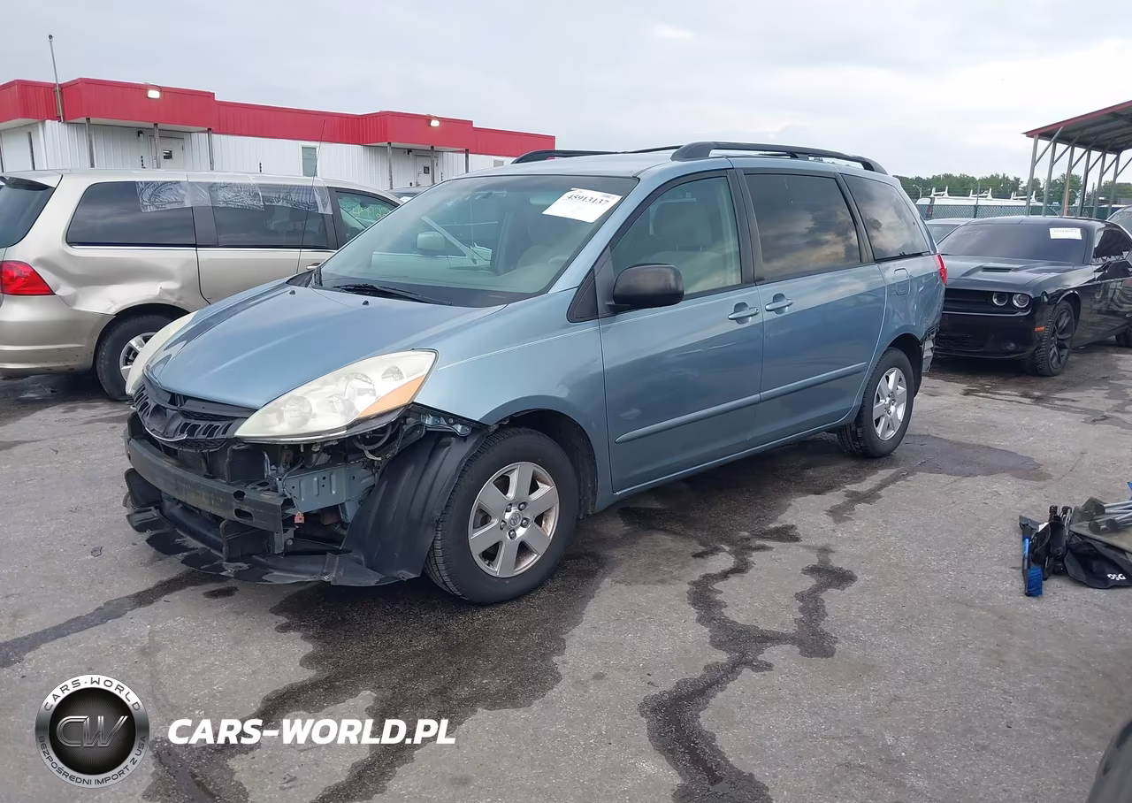 2010 Toyota Sienna Le VIN:5TDKK4CCXAS325768 - 2