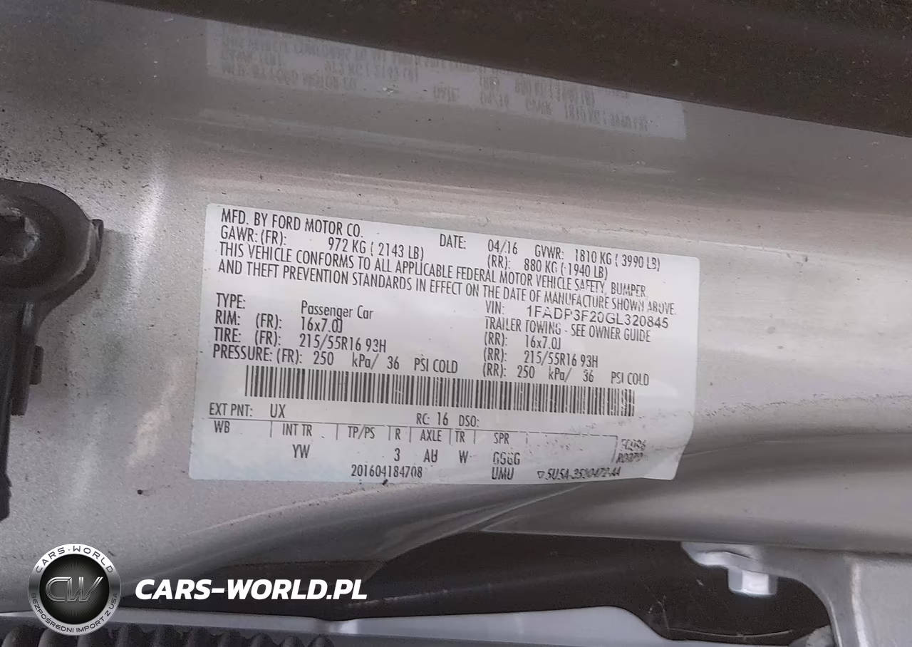 2016 Ford Focus Se VIN:1FADP3F20GL320845 - 9
