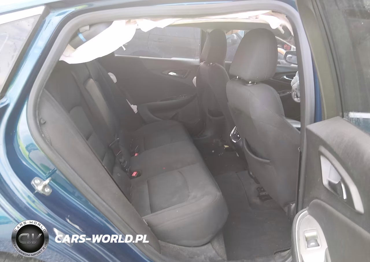 2019 Chevrolet Malibu Lt VIN:1G1ZD5ST2KF140592 - 8