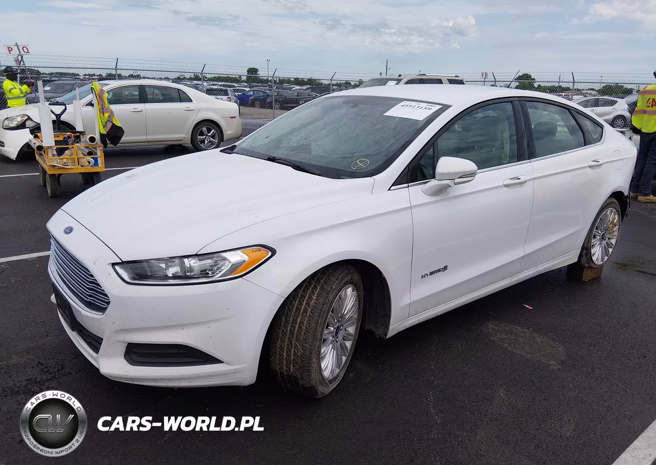 2016 Ford Fusion Hybrid Se – zdjęcie 1 z 14