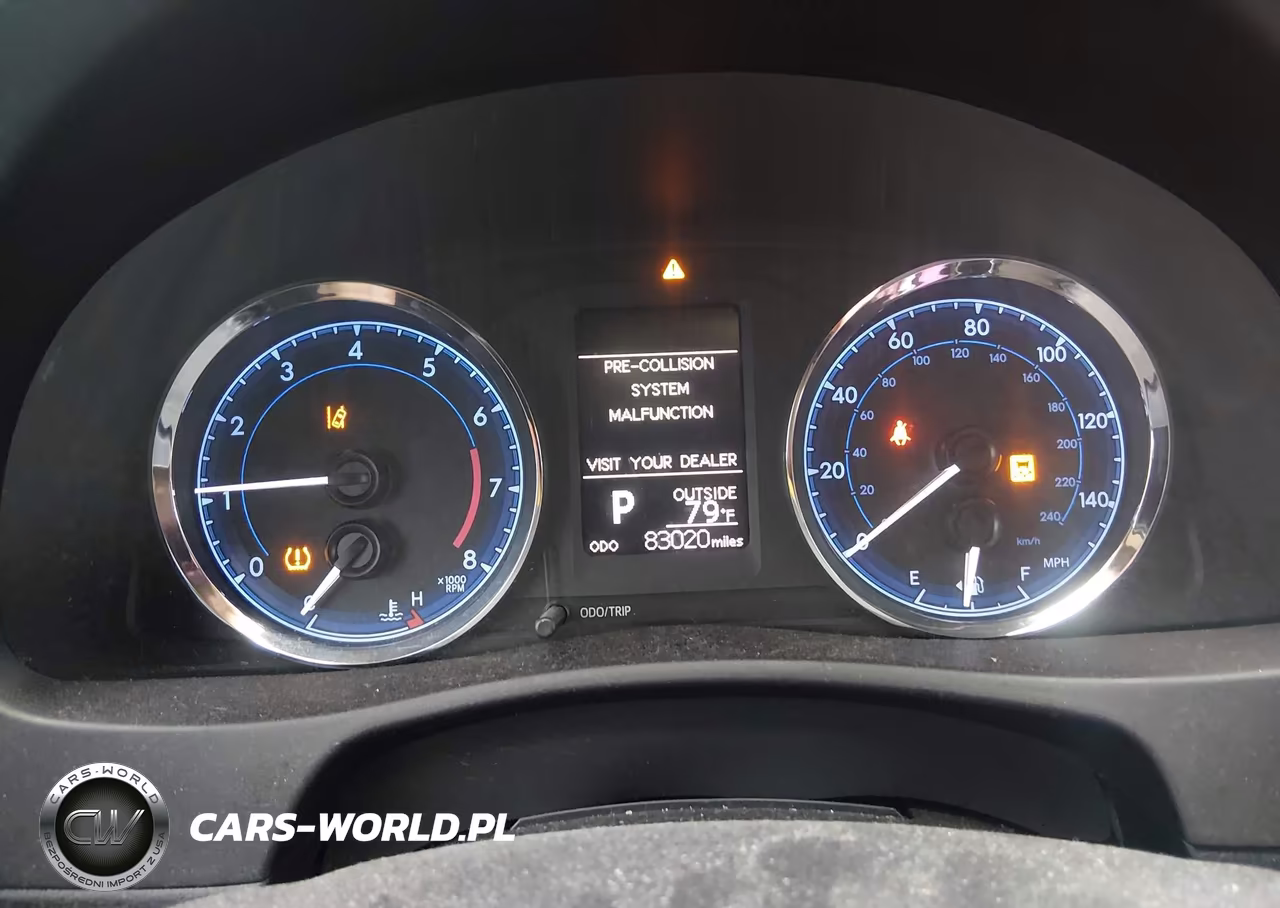 2018 Toyota Corolla Le VIN:5YFBURHE4JP797247 - 7
