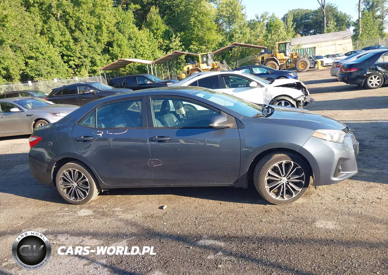 2015 Toyota Corolla S Plus VIN:2T1BURHE6FC256370 - 13
