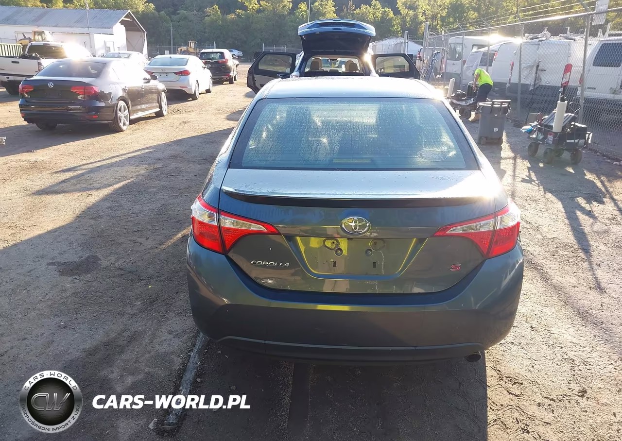 2015 Toyota Corolla S Plus VIN:2T1BURHE6FC256370 - 16