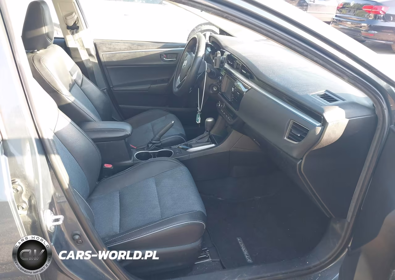 2015 Toyota Corolla S Plus VIN:2T1BURHE6FC256370 - 5