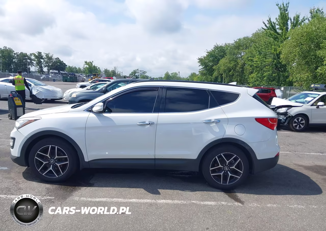 2015 Hyundai Santa Fe Sport 2.0L Turbo VIN:5XYZWDLA0FG267840 - 14