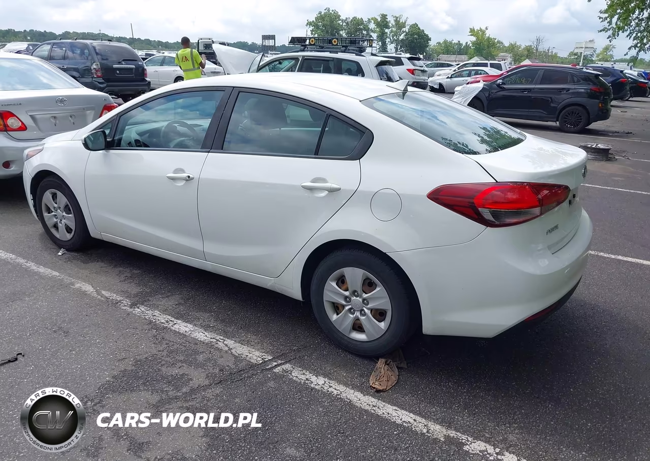 2017 Kia Forte Lx VIN:3KPFK4A75HE062097 - 3