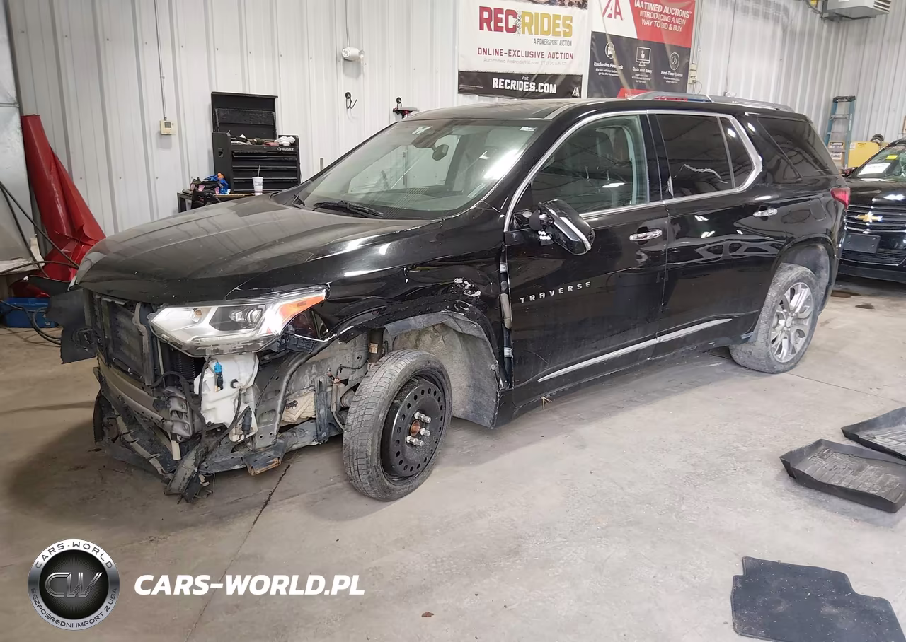 2019 Chevrolet Traverse Premier VIN:1GNEVKKW1KJ137070 - 2