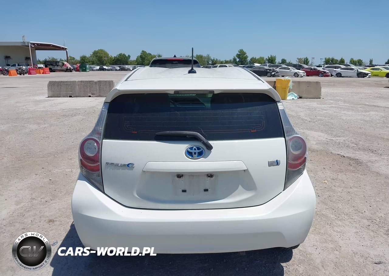 2013 Toyota Prius C Four VIN:JTDKDTB36D1056739 - 16