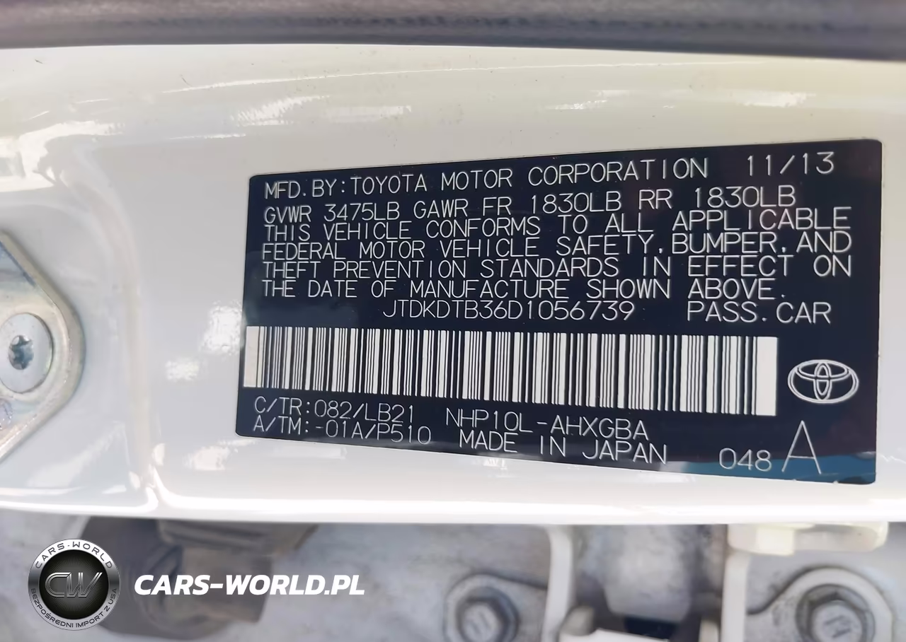 2013 Toyota Prius C Four VIN:JTDKDTB36D1056739 - 9