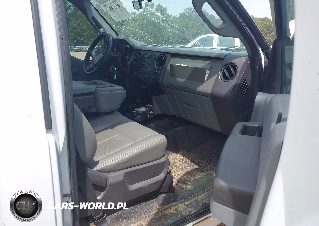 2012 Ford F-350 Chassis Xl VIN:1FDRF3G63CEA45096 - 5