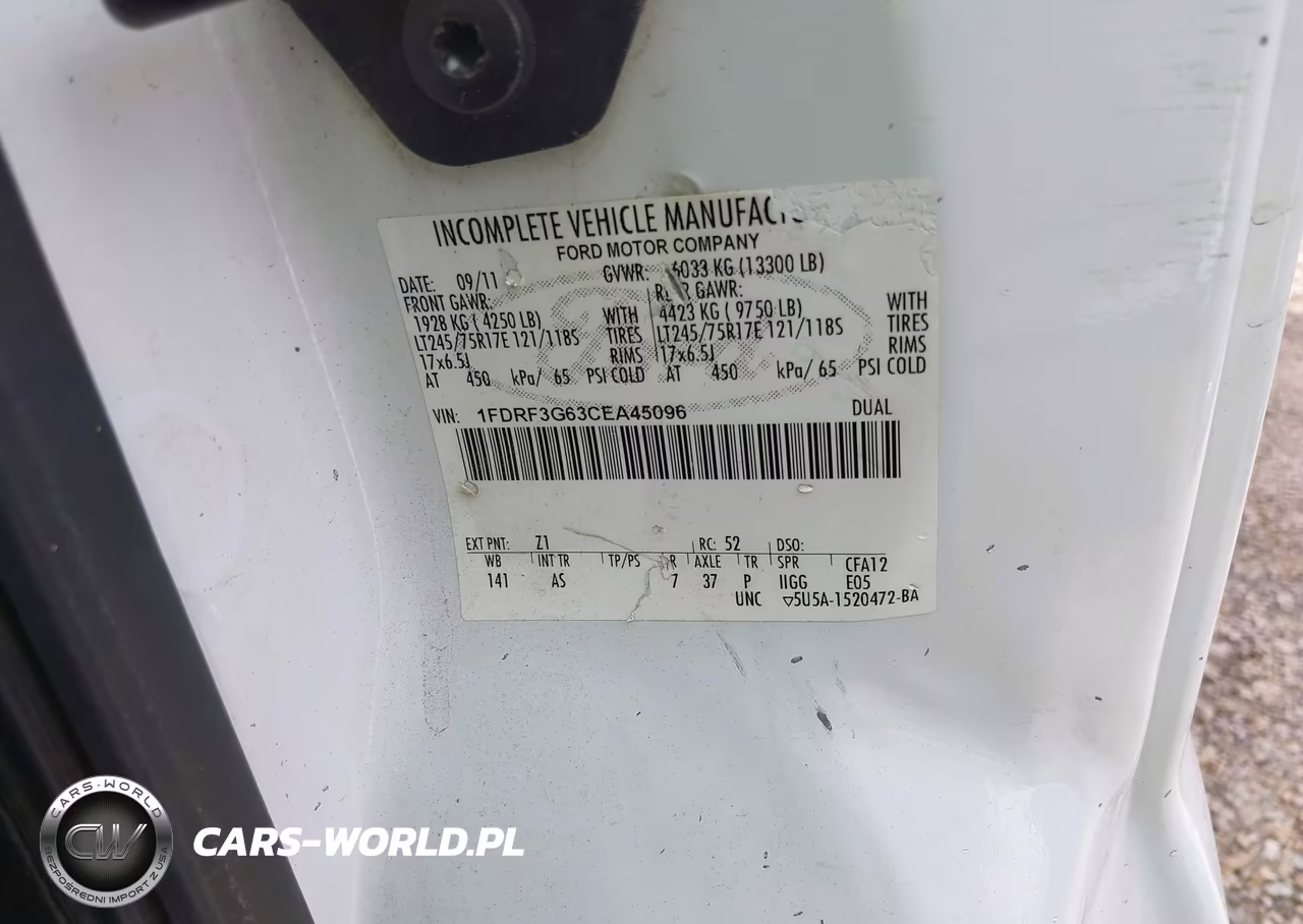 2012 Ford F-350 Chassis Xl VIN:1FDRF3G63CEA45096 - 9