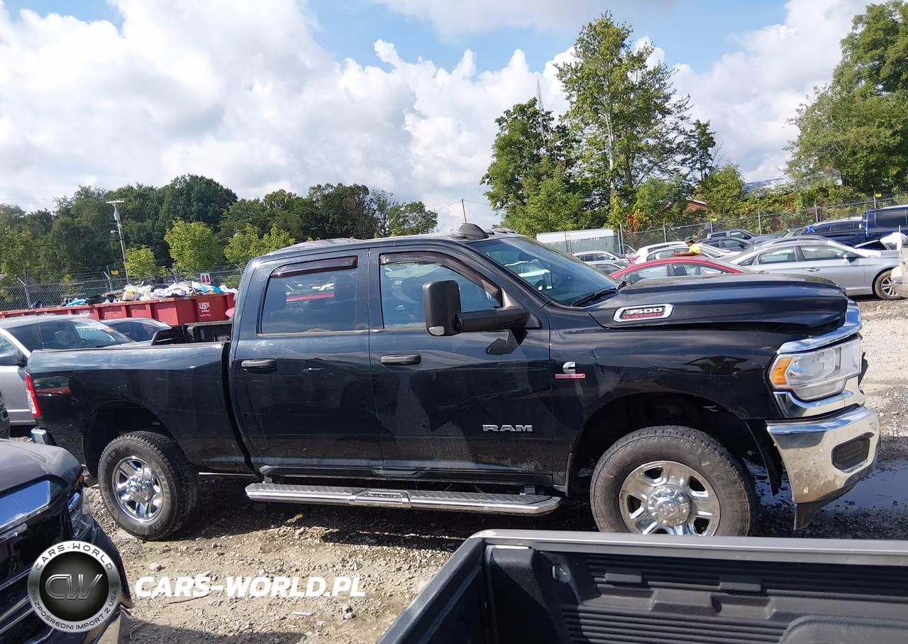 2020 Ram 3500 Tradesman 4X4 6'4 Box VIN:3C63R3CL7LG238459 - 13