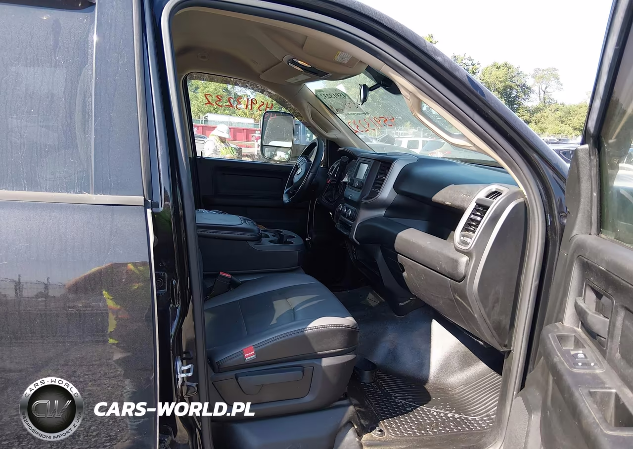 2020 Ram 3500 Tradesman 4X4 6'4 Box VIN:3C63R3CL7LG238459 - 7