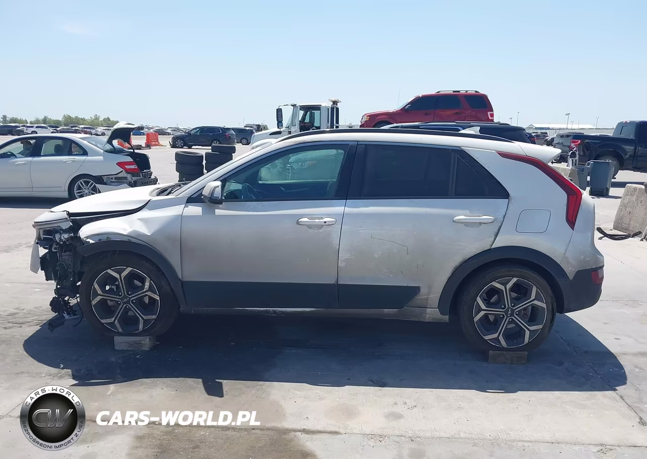 2023 Kia Niro Ex Touring VIN:KNDCR3LE7P5047101 - 14