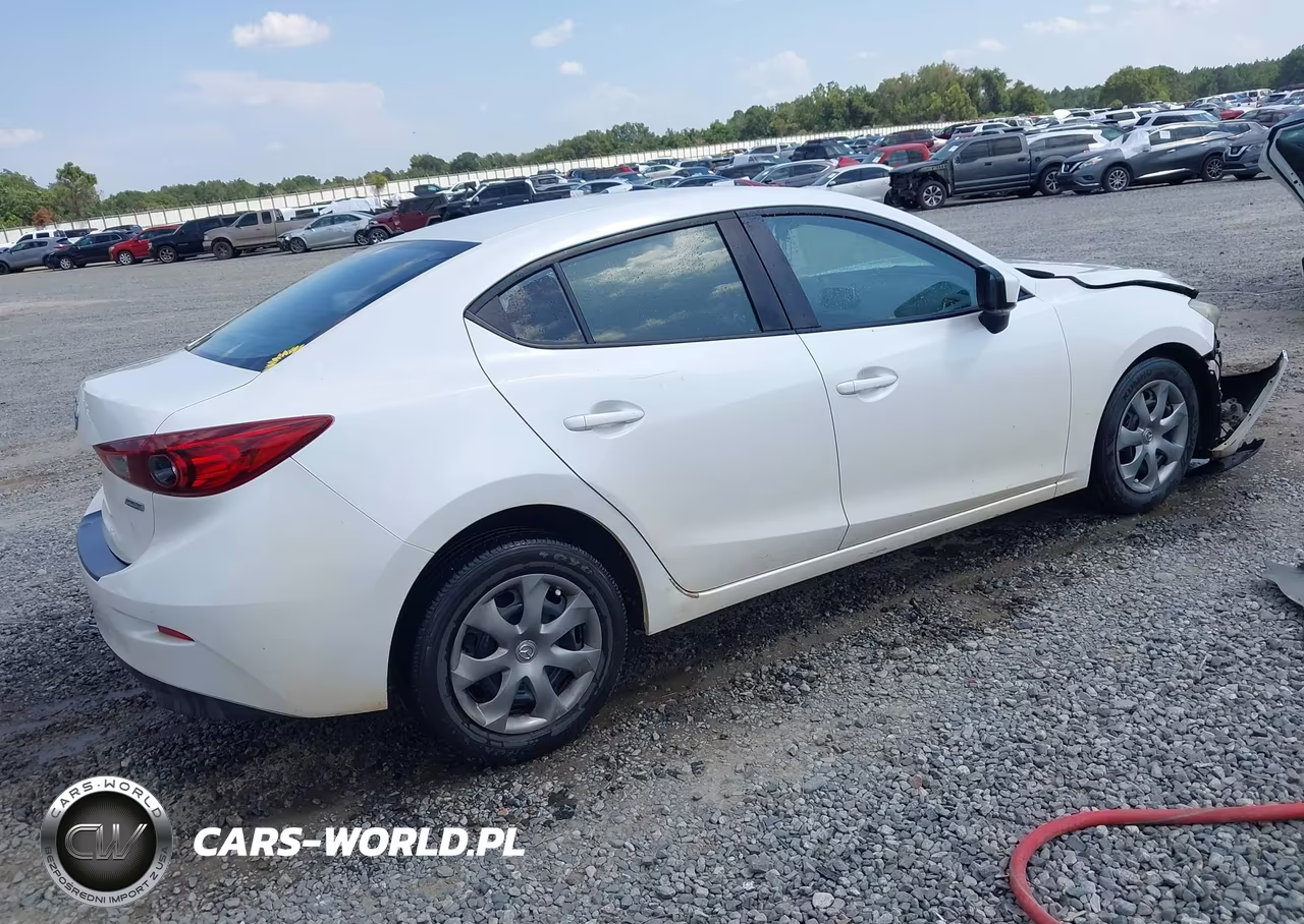 2014 Mazda Mazda3 I Sport VIN:JM1BM1U75E1147152 - 4