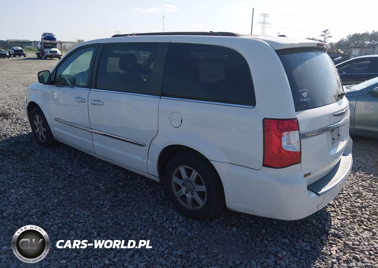 2011 Chrysler Town & Country Touring VIN:2A4RR5DG0BR658065 - 3