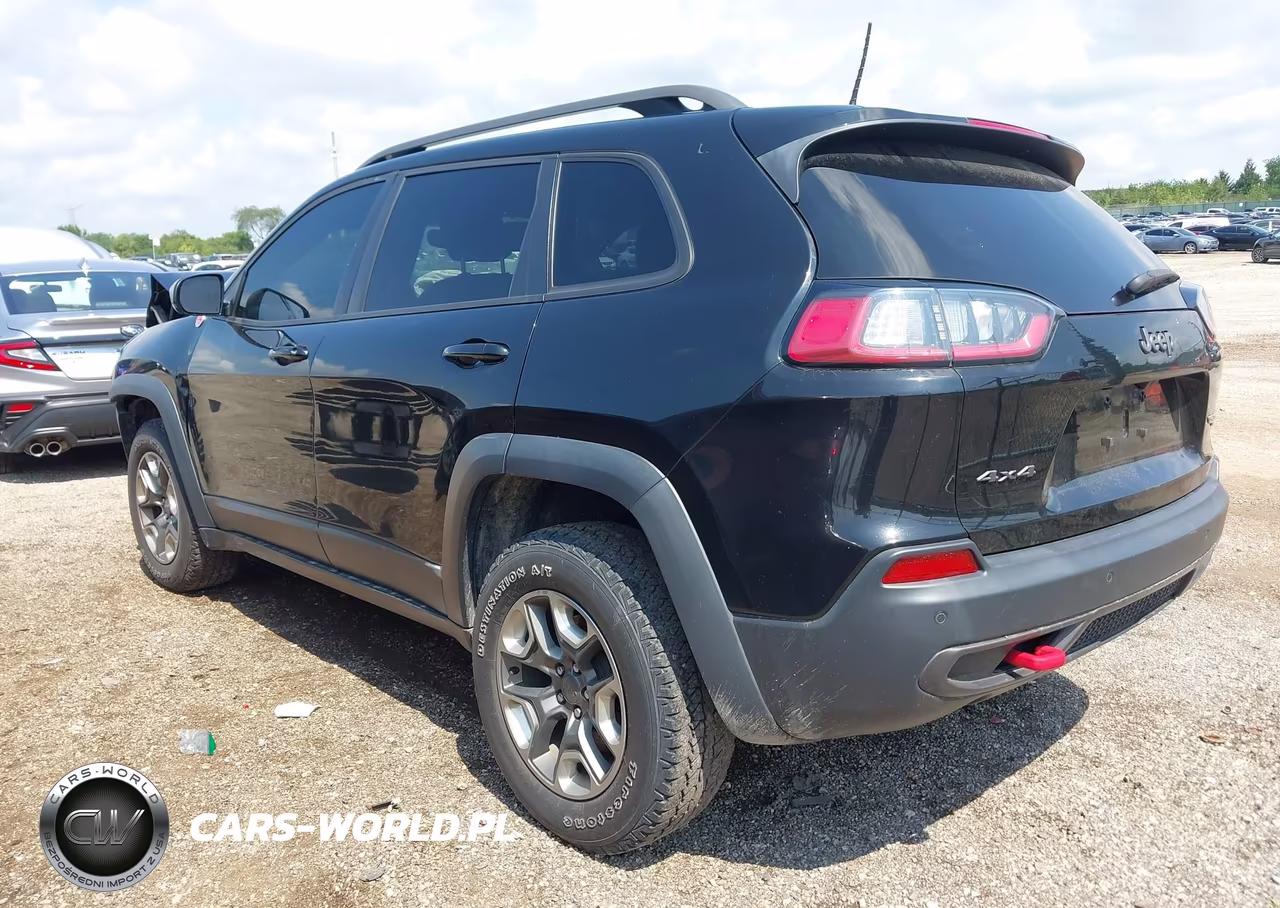 2019 Jeep Cherokee Trailhawk 4X4 VIN:1C4PJMBX3KD198078 - 3