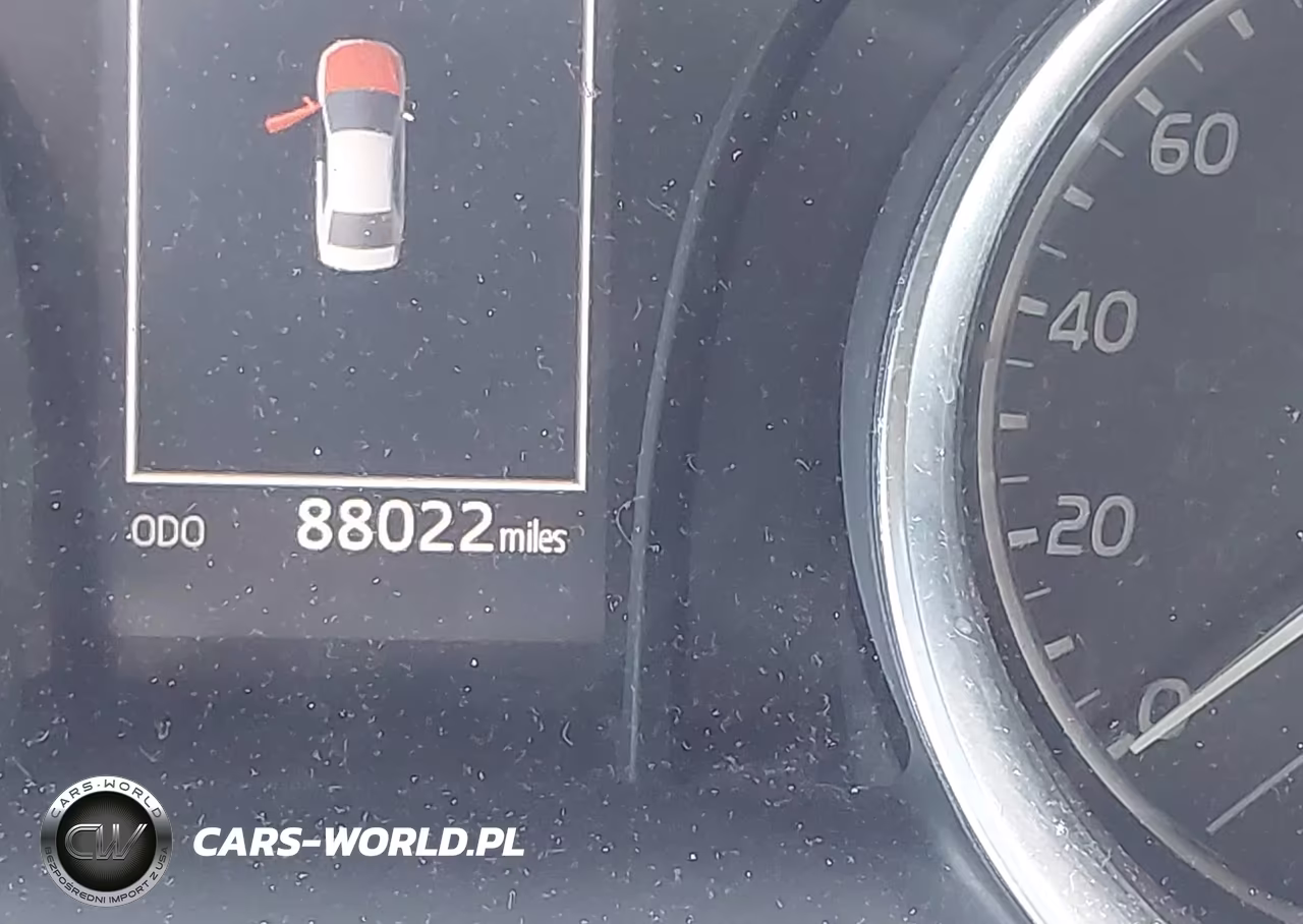 2018 Toyota Camry Le VIN:4T1B11HK5JU088809 - 14
