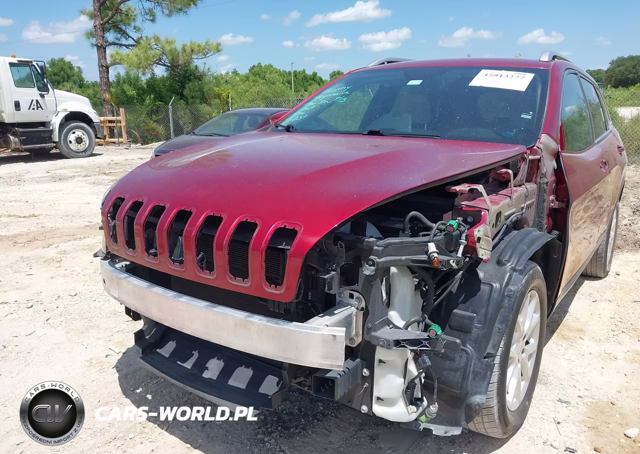 2016 Jeep Cherokee Latitude VIN:1C4PJLCB7GW281568 - 6