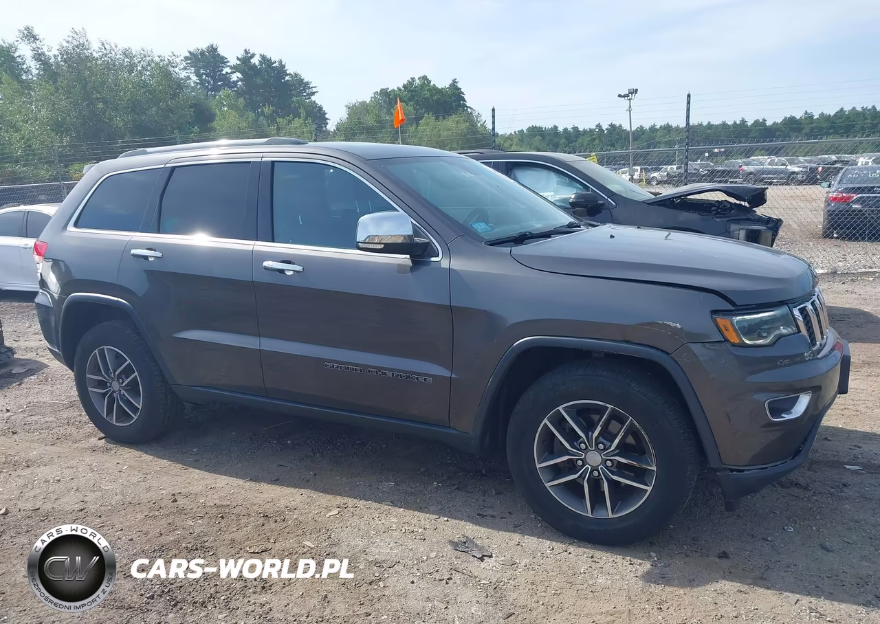 2018 Jeep Grand Cherokee Limited 4X4 VIN:1C4RJFBG4JC129067 - 13