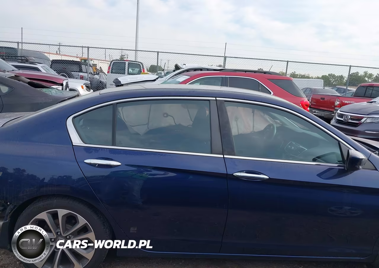 2015 Honda Accord Sport VIN:1HGCR2F54FA240738 - 14