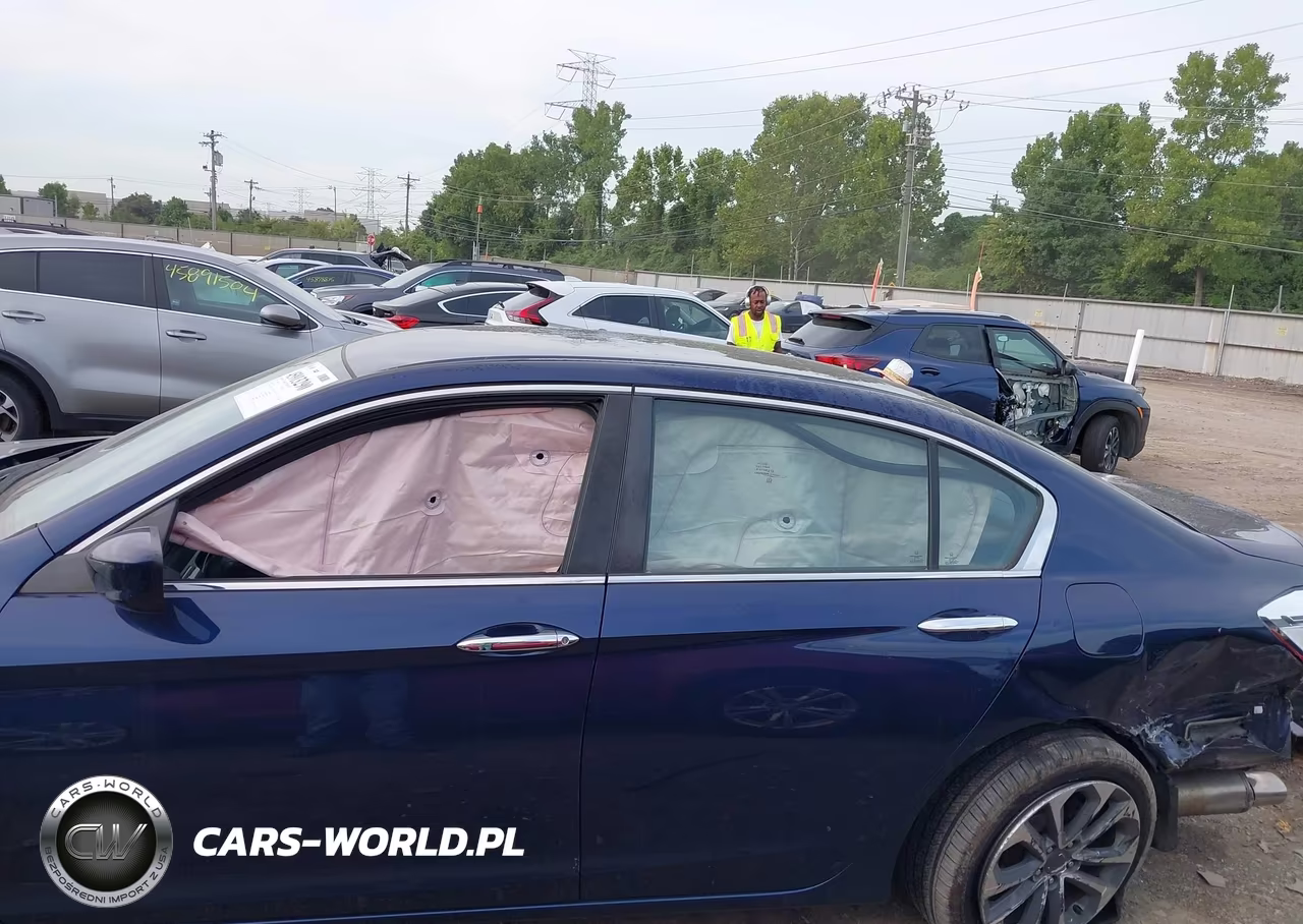 2015 Honda Accord Sport VIN:1HGCR2F54FA240738 - 15