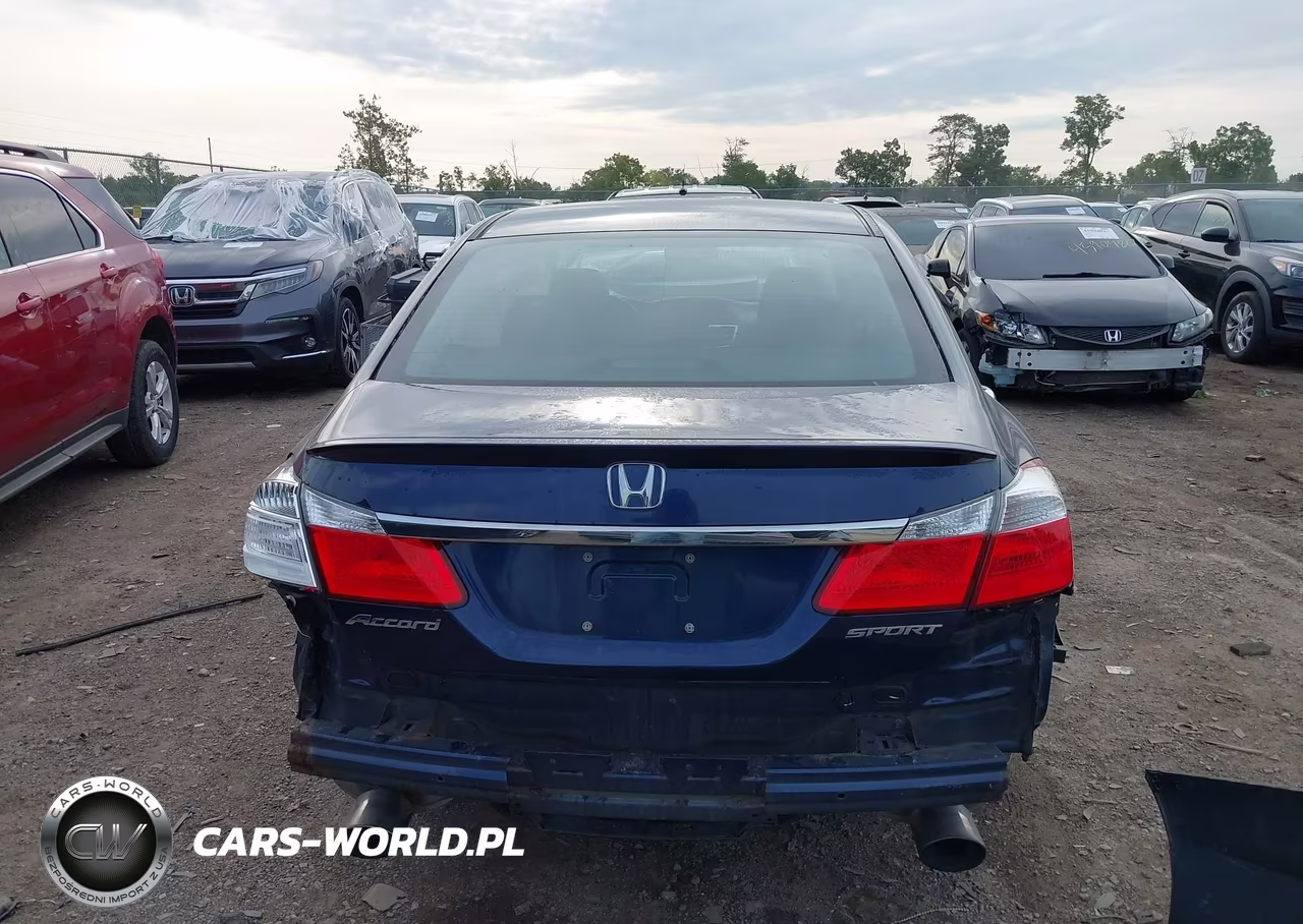2015 Honda Accord Sport VIN:1HGCR2F54FA240738 - 17