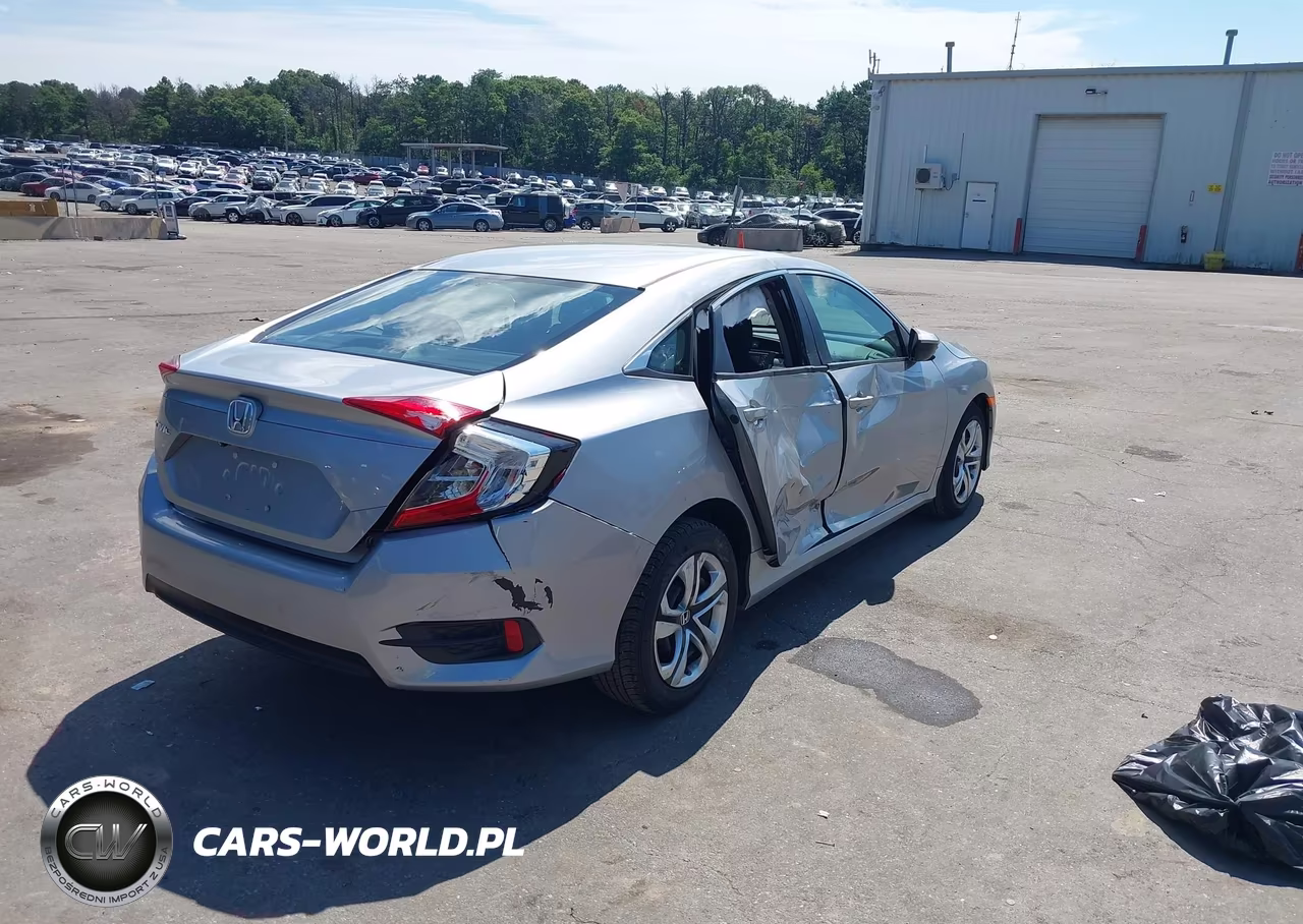 2017 Honda Civic Lx VIN:19XFC2F55HE223153 - 4