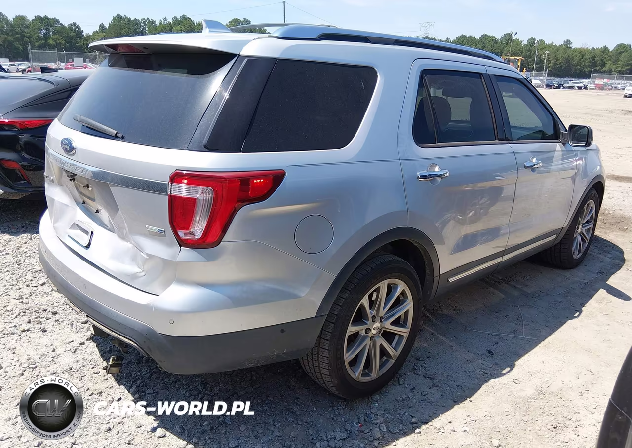 2016 Ford Explorer Limited VIN:1FM5K8FHXGGB91774 - 4