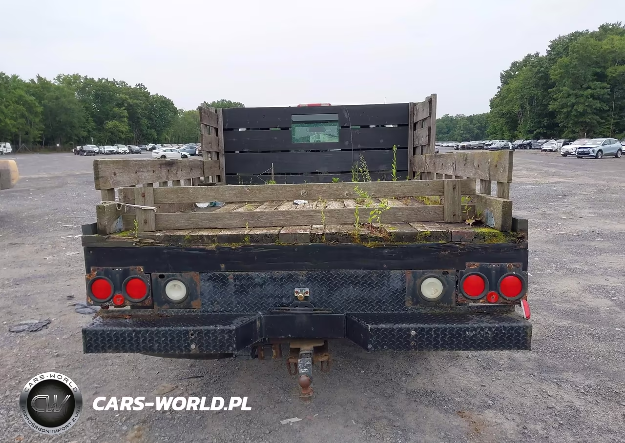 2005 Chevrolet Silverado 3500 Chassis Work Truck VIN:1GBJC34U55E290034 - 15