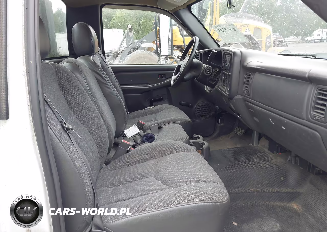 2005 Chevrolet Silverado 3500 Chassis Work Truck VIN:1GBJC34U55E290034 - 7