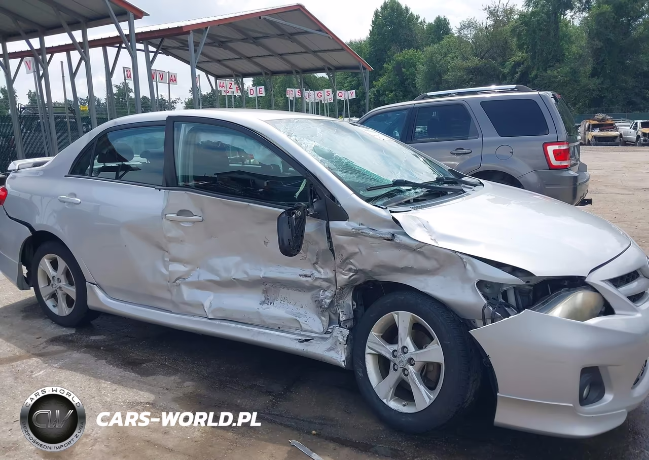 2013 Toyota Corolla S VIN:2T1BU4EE5DC108117 - 6