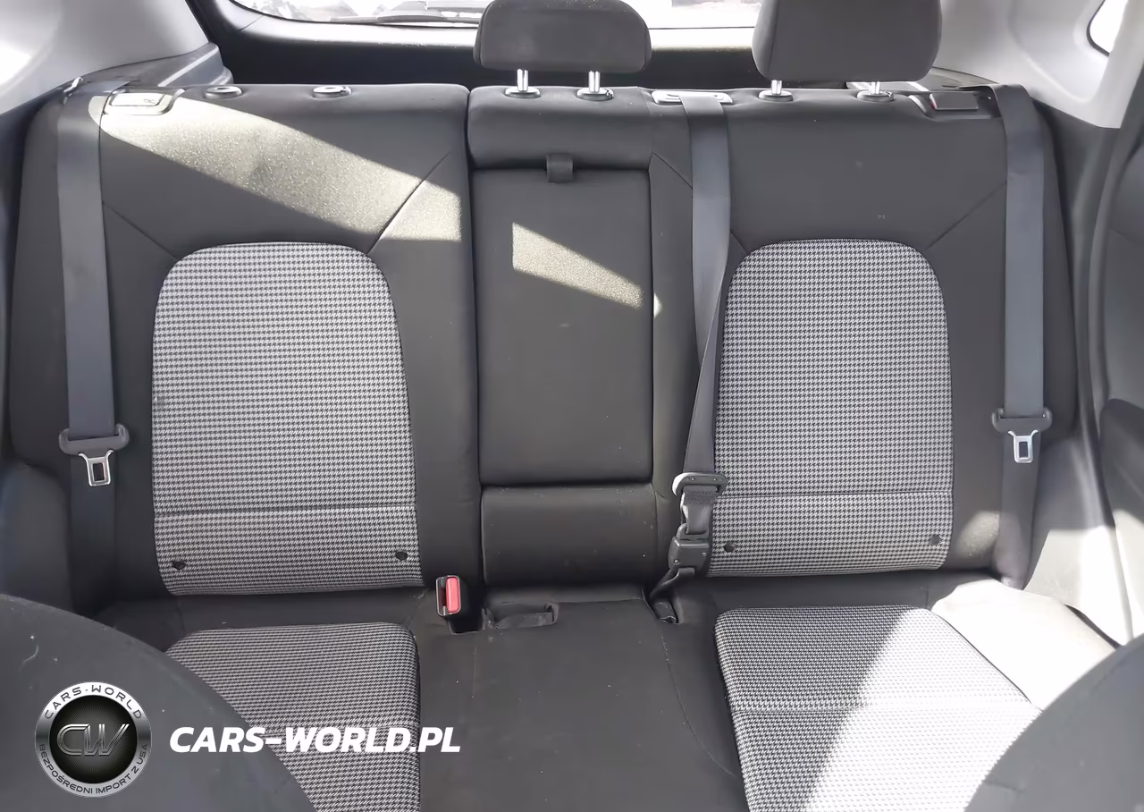 2018 Hyundai Kona Sel VIN:KM8K62AA4JU156963 - 8