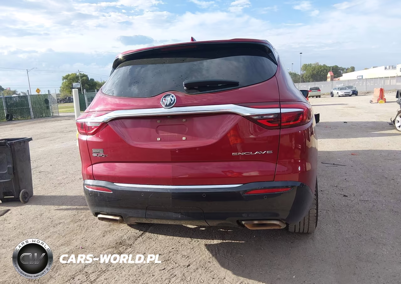 2018 Buick Enclave Essence VIN:5GAERBKW4JJ102908 - 16