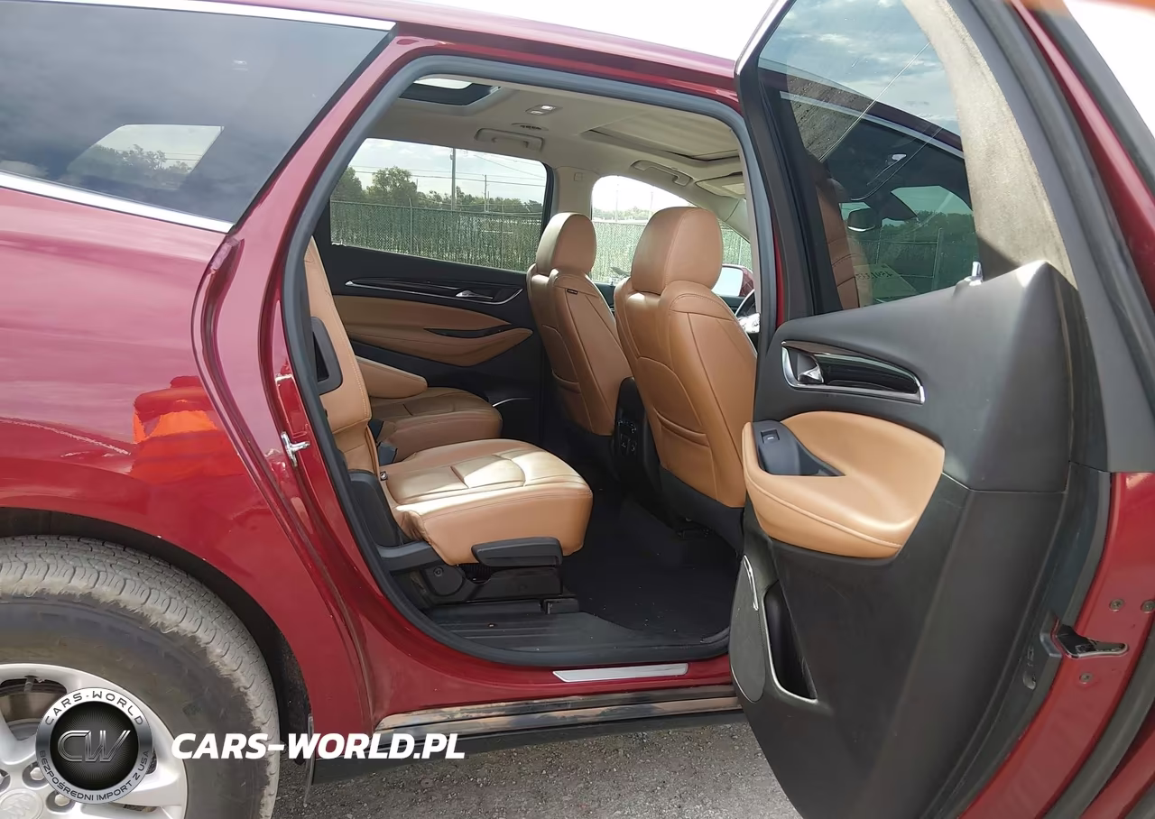2018 Buick Enclave Essence VIN:5GAERBKW4JJ102908 - 8