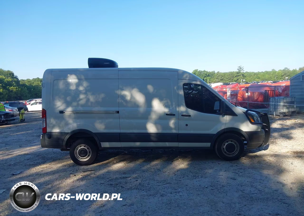 2016 Ford Transit-250 VIN:1FTYR2CM6GKA12154 - 13