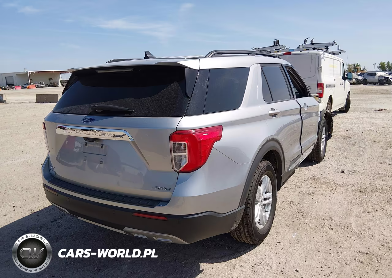 2023 Ford Explorer Xlt VIN:1FMSK8DH0PGA86876 - 4
