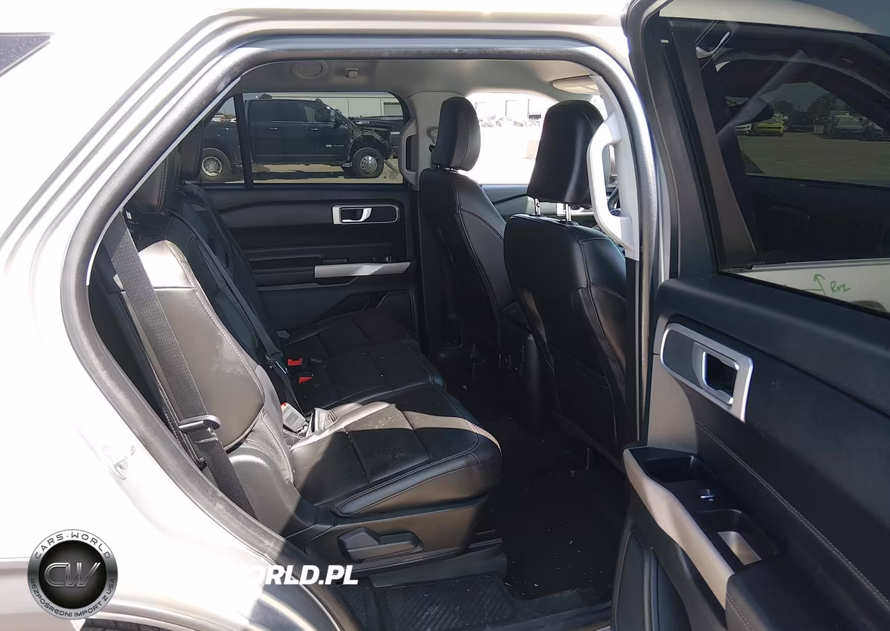 2023 Ford Explorer Xlt VIN:1FMSK8DH0PGA86876 - 8