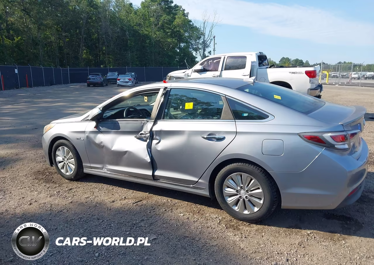 2016 Hyundai Sonata Hybrid Se VIN:KMHE24L16GA027022 - 3