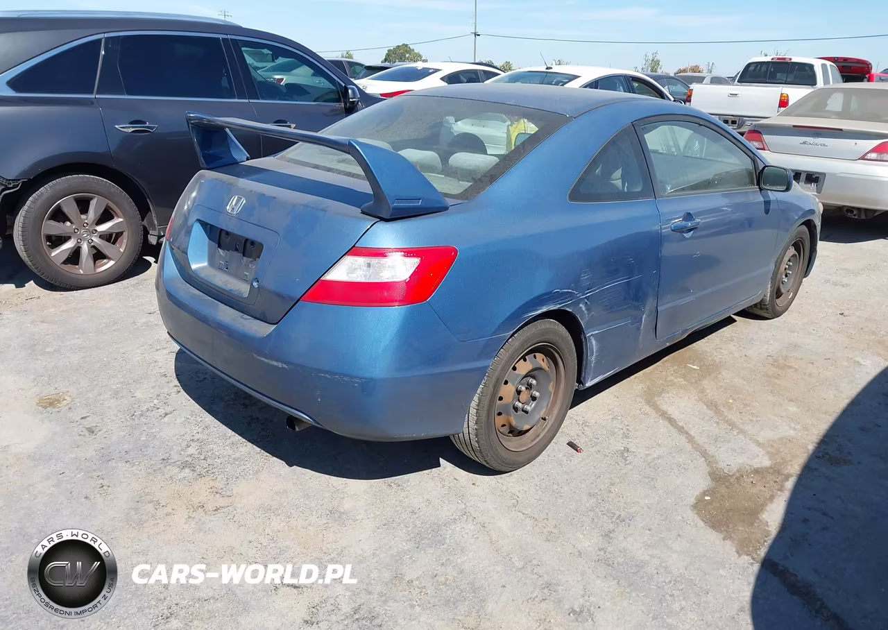 2008 Honda Civic Lx VIN:2HGFG12698H576045 - 4