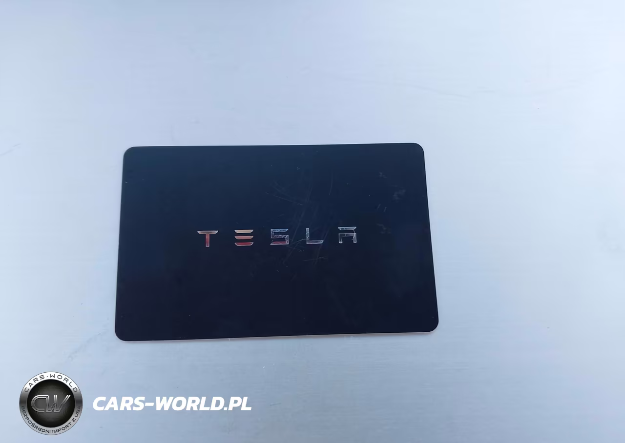 2025 Tesla Model Y Long Range Dual Motor Rear-Wheel Drive VIN:7SAYGDED5SF221909 - 10