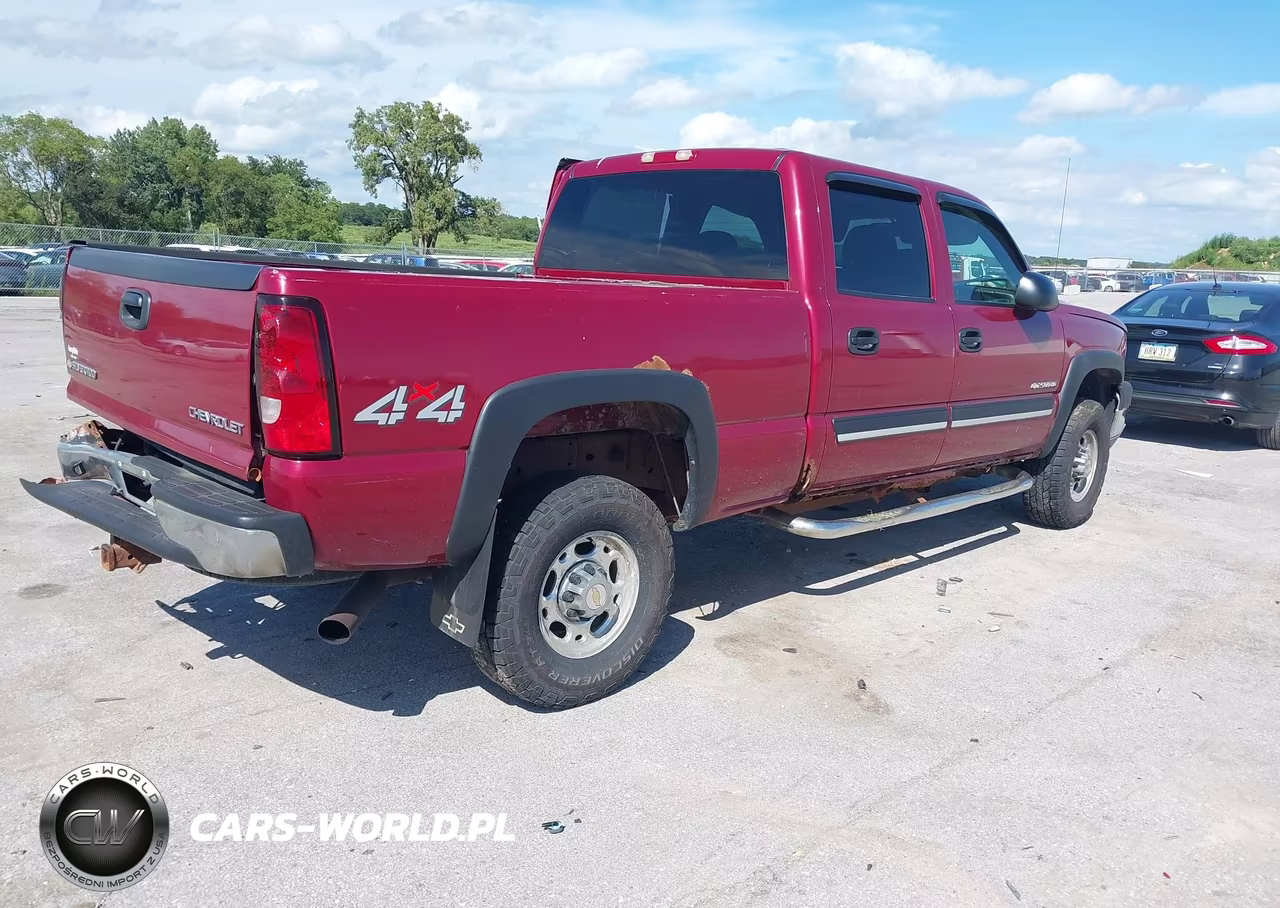 2005 Chevrolet Silverado 2500Hd Ls VIN:1GCHK23U25F874104 - 4