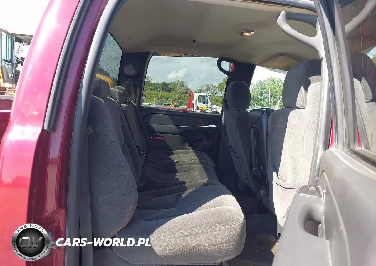 2005 Chevrolet Silverado 2500Hd Ls VIN:1GCHK23U25F874104 - 8