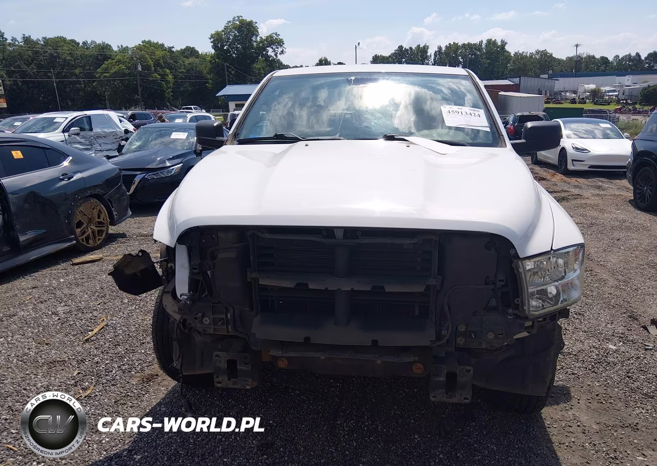 2019 Ram 1500 Classic Tradesman 4X2 6'4 Box VIN:3C6JR6AG0KG702270 - 12